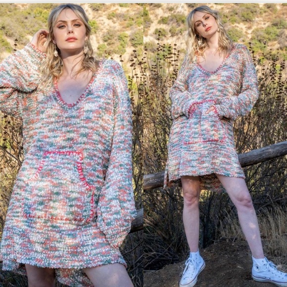 POL Popcorn Tunic Sweater Dress - Picture 3 of 7